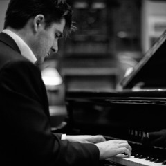 Euan Stevenson Pianist/Composer