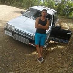 Cristian Mora