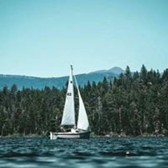 اول بشر كله احساس - فدوة يخبلون - مع الكلمات.mp3