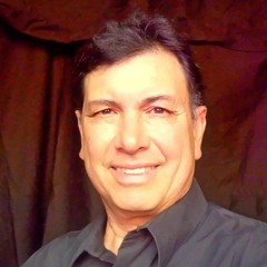 Mientras Llueve Cover  De Jose Jose  Interpreta Kike Campos