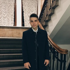 Женя Наумков