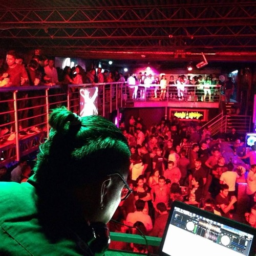DJ ILICH GRANADOS — artist photo