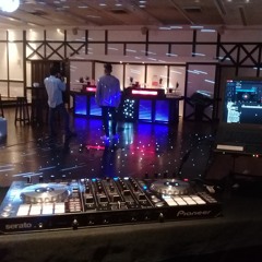 Lucas Sugo 3 - Enganchados DJ PABLO SAMPIETRO