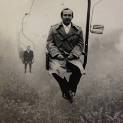 ЛЁХА ЖИВЁТ  НЕ ПЛОХО