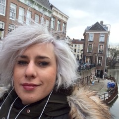 Valia Debbie