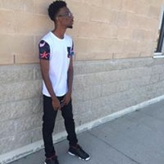 Leshawn James
