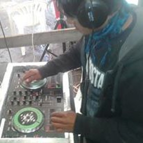 FL-DJ Remix fuego sistemas desde norte de Quito’s avatar