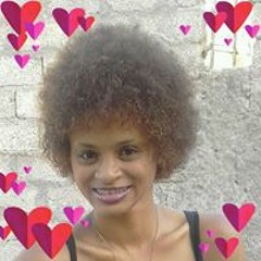 Nélidah Oliveira