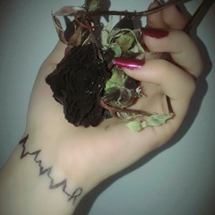 عايش وحدي من دون احباب