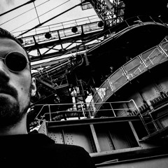 Subsonic Gin & Tonic