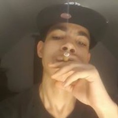 Aleks Gomez
