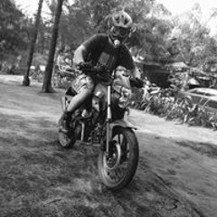 Kelvin La
