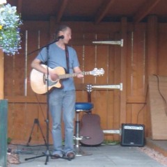 Simon Jones