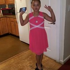 Kaellani Albinostone