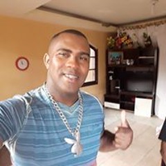 Adriano Domingos Santos