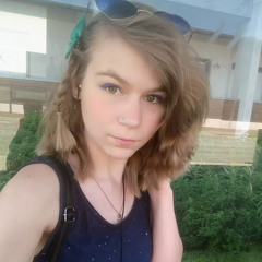 Riikka, Elina Ålander