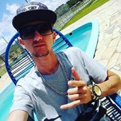 Wellington Mello