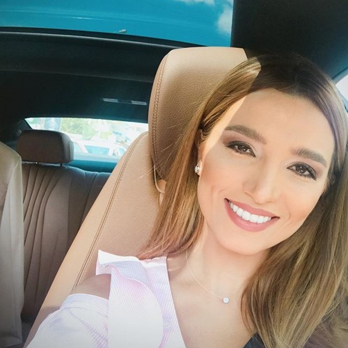 Fox's Instagram, Twitter & Facebook on IDCrawl