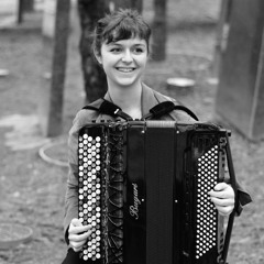 Julia Sinoimeri