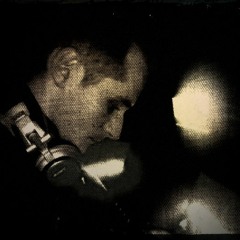 Oscar Kiss aka Eddie Mess