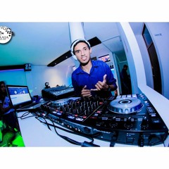 Francisco Periche ☑