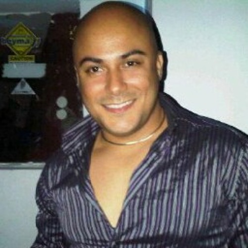 Luigi Castillo’s avatar