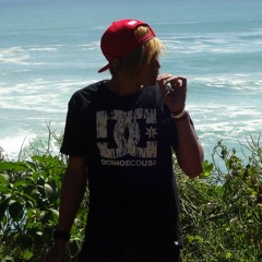 Stream 六哲 畢竟深愛過 動態歌詞版mv Mp3 By Shentana Listen Online For Free On Soundcloud