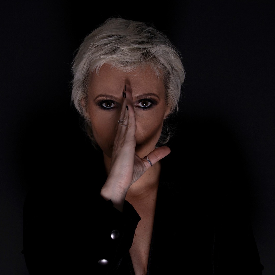 Stream Débora C. music | Listen to songs, albums, playlists for free on ...