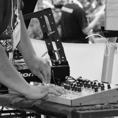 B.Toriyama a.k.a. fmtr (DJ/Live)