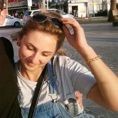 Nia Mélanie Parania