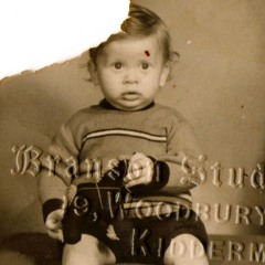 Field Recordings: The Intimacy of Small Events.