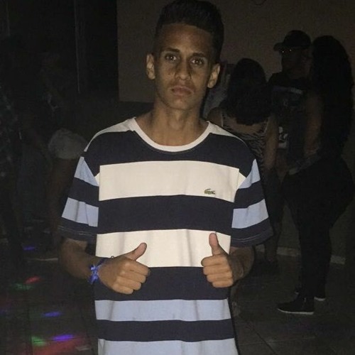 MC Kelvinho e MC Neguinho do Kaxeta - Amor e Lorota (Djay W) Áudio Oficial 2018