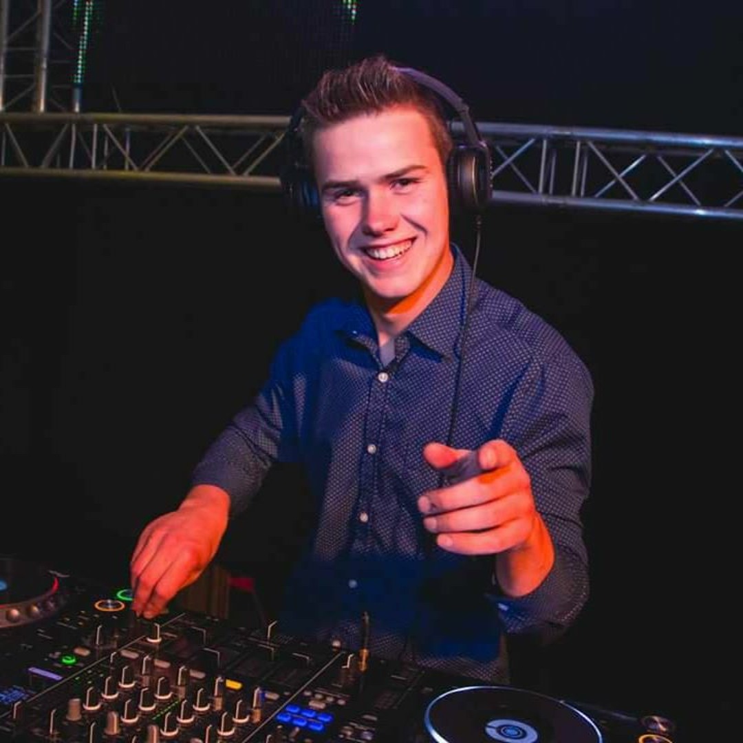 Stream Dj Tommy music | Listen to songs, albums, playlists for free on ...