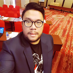 Max Raymond Jonathan