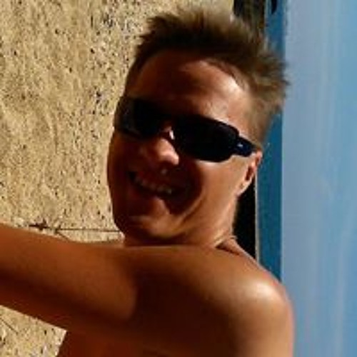 Дмитрий Луценко’s avatar