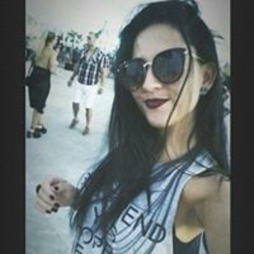 Daniela Juliana’s avatar
