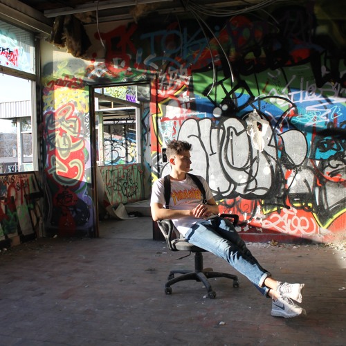 Techno. Trap , trance