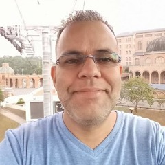 Roberto Freire