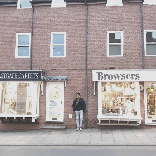 Vickry Adzkary S Stream