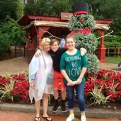 Tammy L Shiverdecker