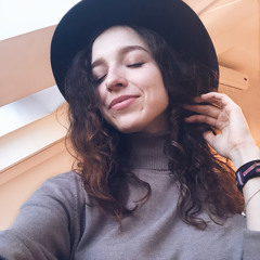 Alena Mair