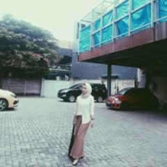 riana ayu octavia