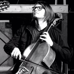Tom Kersey, cellist and composer