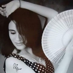 Clara Ballerino Chedy