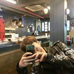 황순혁