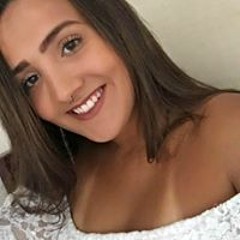 Natália Mendes