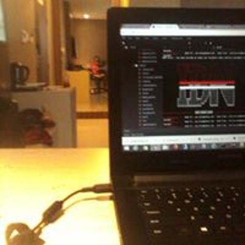 Dan biarkan waktu yang menghapuskan tuhan izinkan ku temu dengan dirinya