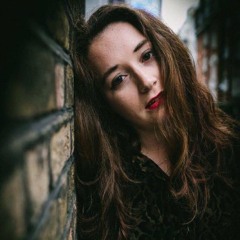 Essie Laugharne (Songwriter)