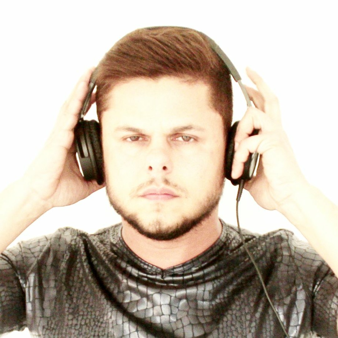 Stream DJ Vitor Faria (Tribal) music | Listen to songs, albums ...