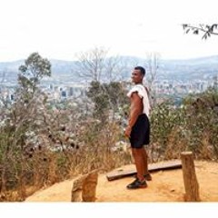 Luis M Saint Pasteur